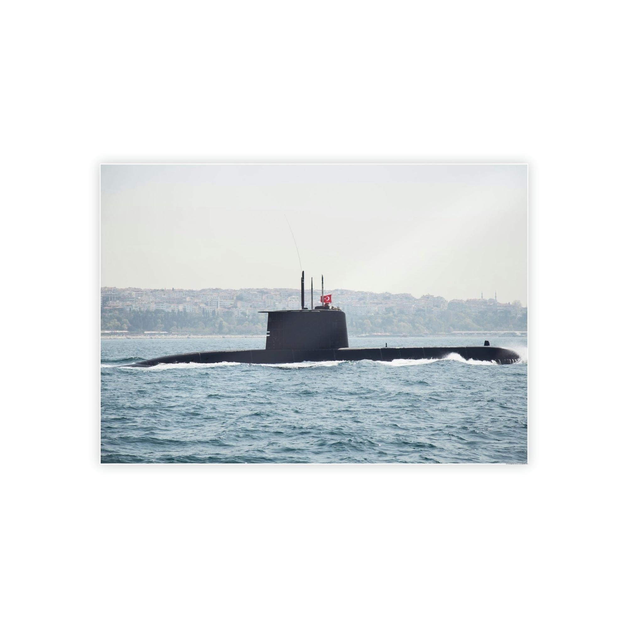 Submarines Submarines and the Blue Horizon: A Vision of the Ocean's Majesty