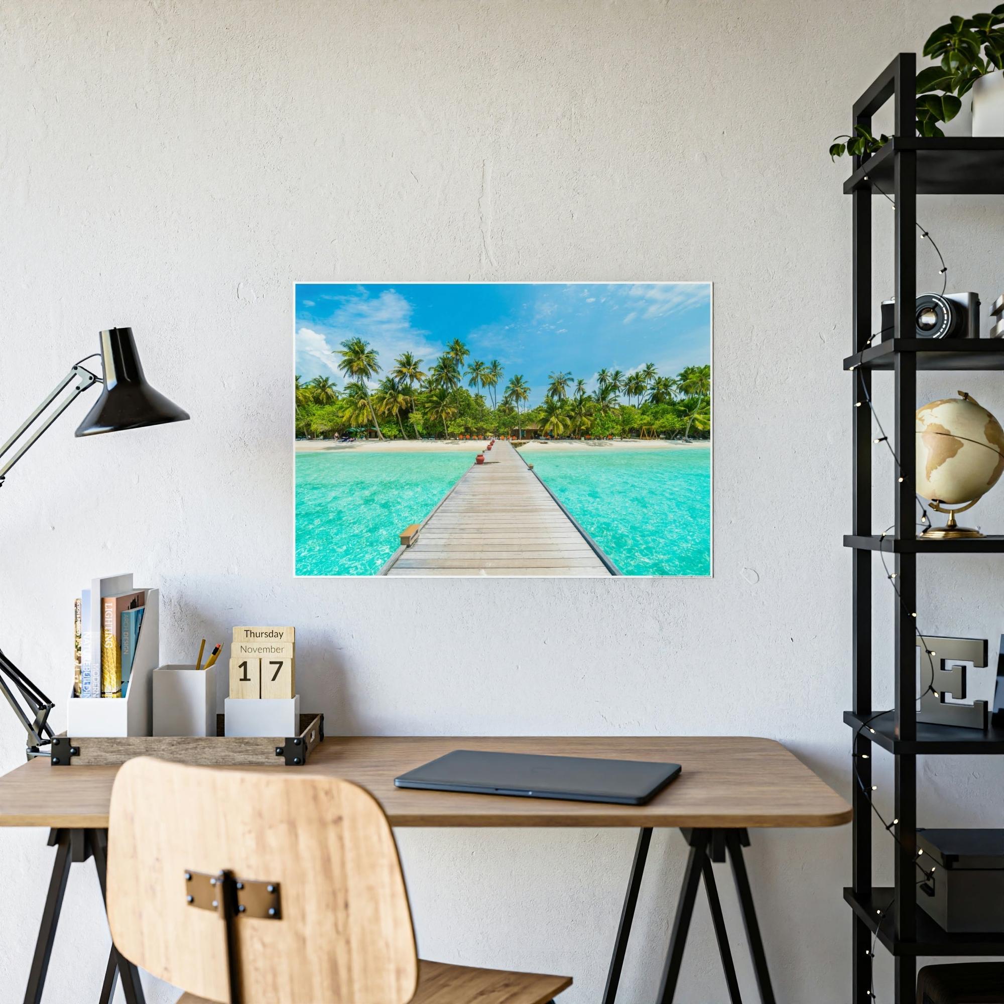 Island Beach Coastal Paradise: Framed Canvas & Poster of a Picturesque Island Beach