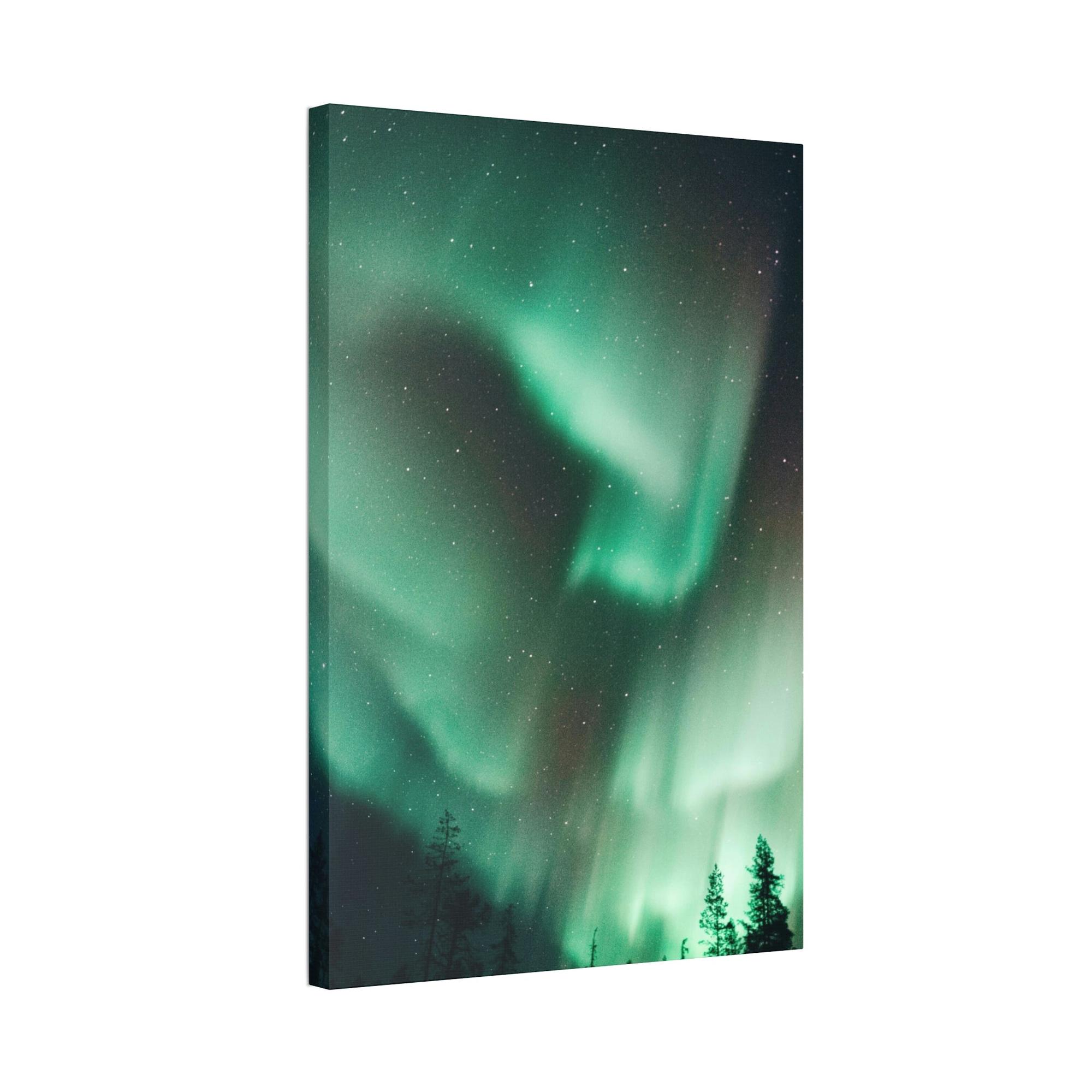 Aurora Borealis Luminous Aurora Borealis: An Illuminating Expression of Nature's Artistry